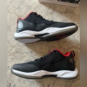 Q4 Sports LG9-I “HeBrews 12:11” – Black/Red/White – Men’s Size 7 – Brand New